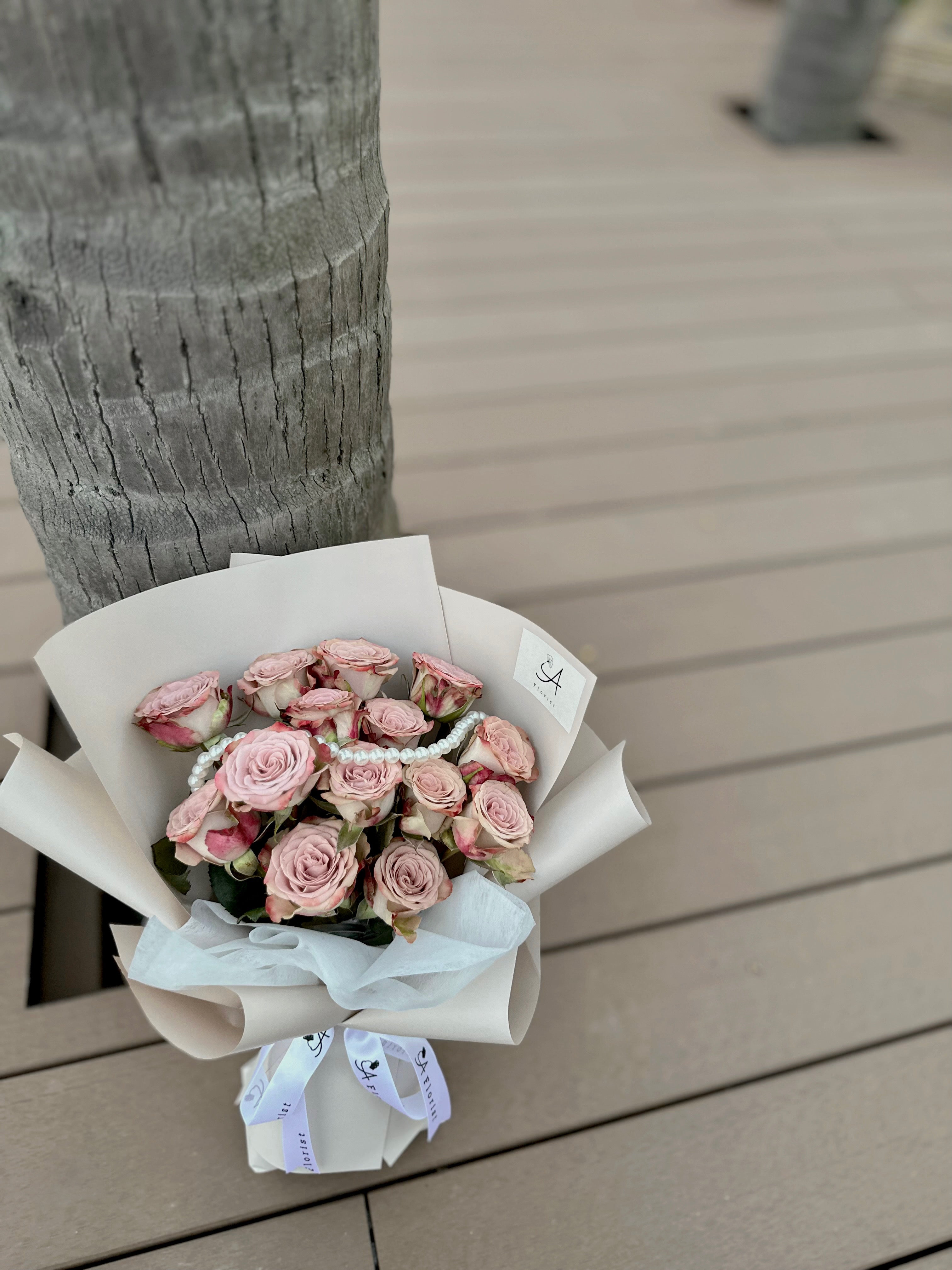 14朵cappuccino玫瑰鮮花花束